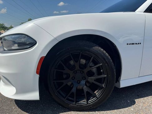 Used 2022 Dodge Charger R/T w/ Blacktop Package RWD image 3