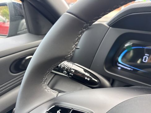 New 2025 Hyundai Elantra Sport image 30