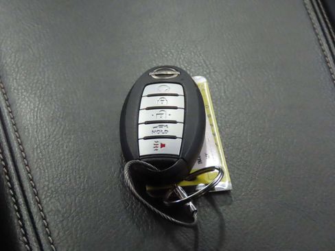 Used 2023 Nissan Maxima SV w/ Floor Mat Group image 18