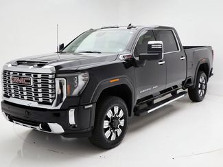 Used 2024 GMC Sierra 2500 Denali video 2
