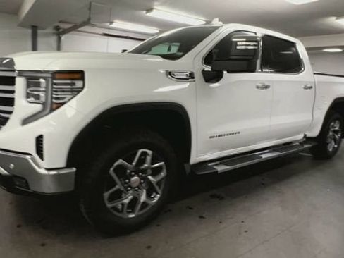 Certified 2026 GMC Sierra 1500 SLT w/ SLT Premium Plus Package AWD/4WD image 4