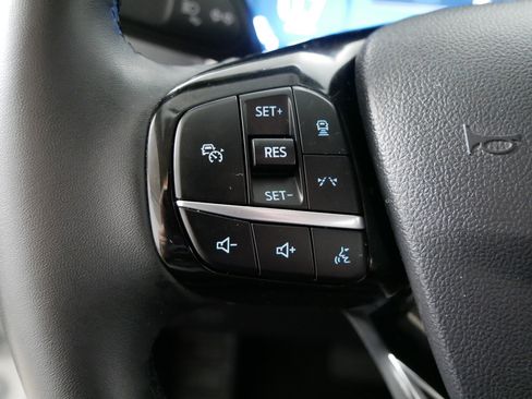 Used 2024 Ford Escape Platinum image 27