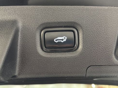 Used 2023 Hyundai Santa Fe SEL w/ Cargo Package AWD/4WD image 13