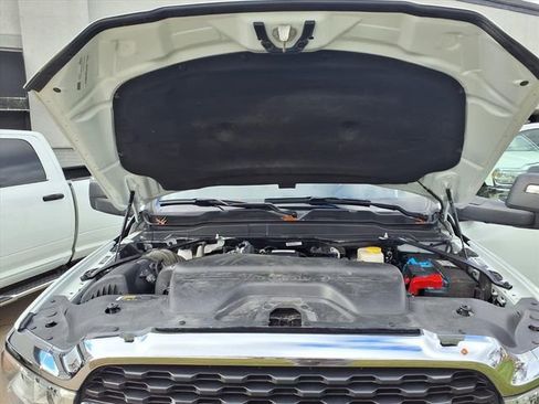 Used 2024 RAM 3500 Big Horn image 14
