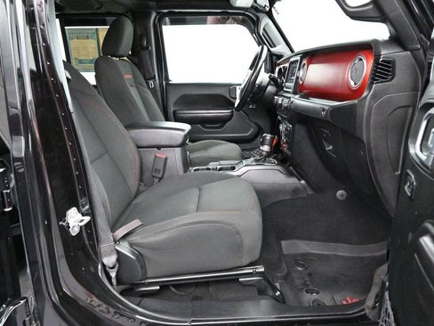 Used 2020 Jeep Gladiator Rubicon AWD/4WD image 28
