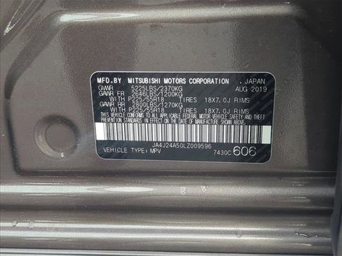 Used 2020 Mitsubishi Outlander SEL image 28