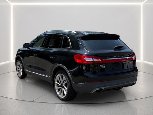 Used 2016 Lincoln MKX Reserve w/ Climate Package AWD/4WD image 3