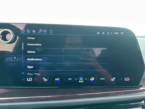 New 2026 Chevrolet Traverse Z71 image 32