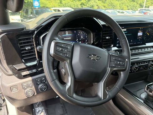 Used 2023 Chevrolet Silverado 1500 ZR2 w/ ZR2 Bison Edition AWD/4WD image 18