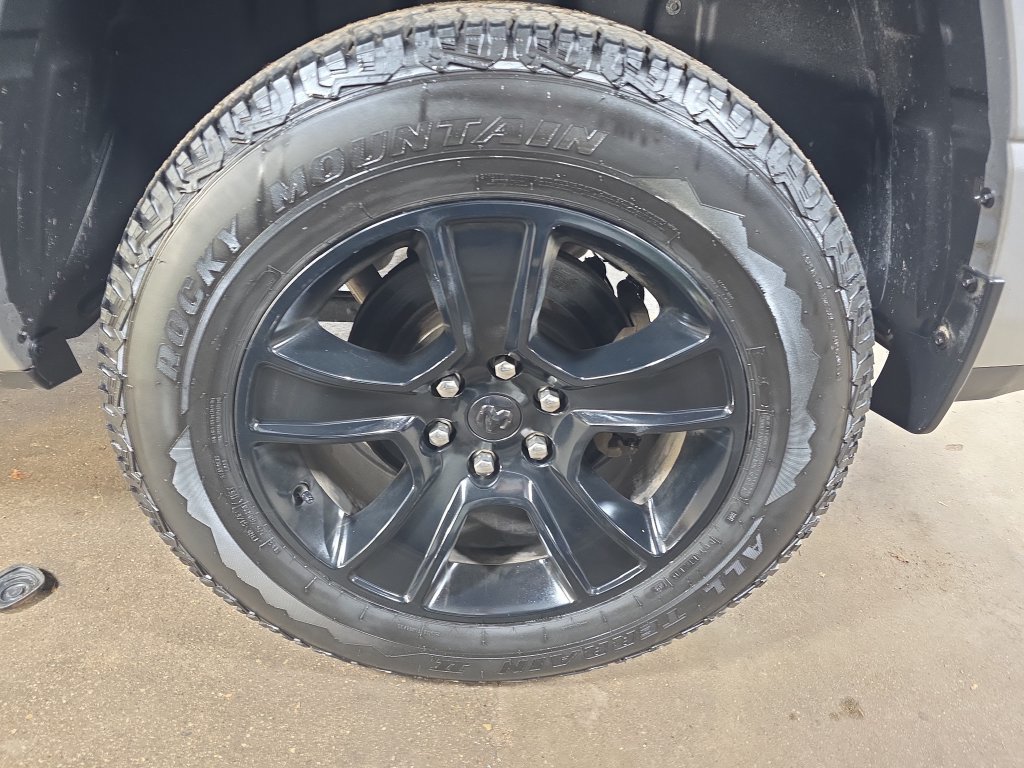 Used 2021 RAM 1500 Big Horn AWD/4WD image 34
