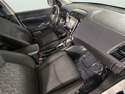 Used 2021 Mitsubishi Outlander Sport SE image 48