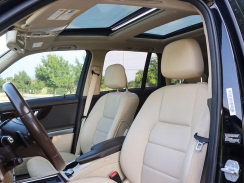 Used 2013 Mercedes-Benz GLK 350 2WD w/ Premium 1 Pkg image 15
