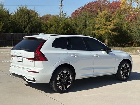 New 2026 Volvo XC60 B5 Plus w/ Protection Package Premier image 5