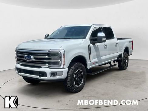 Used 2025 Ford F350 Platinum w/ Platinum Plus Package AWD/4WD image 1