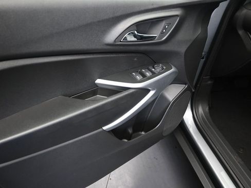 New 2026 Chevrolet Trax RS FWD image 11