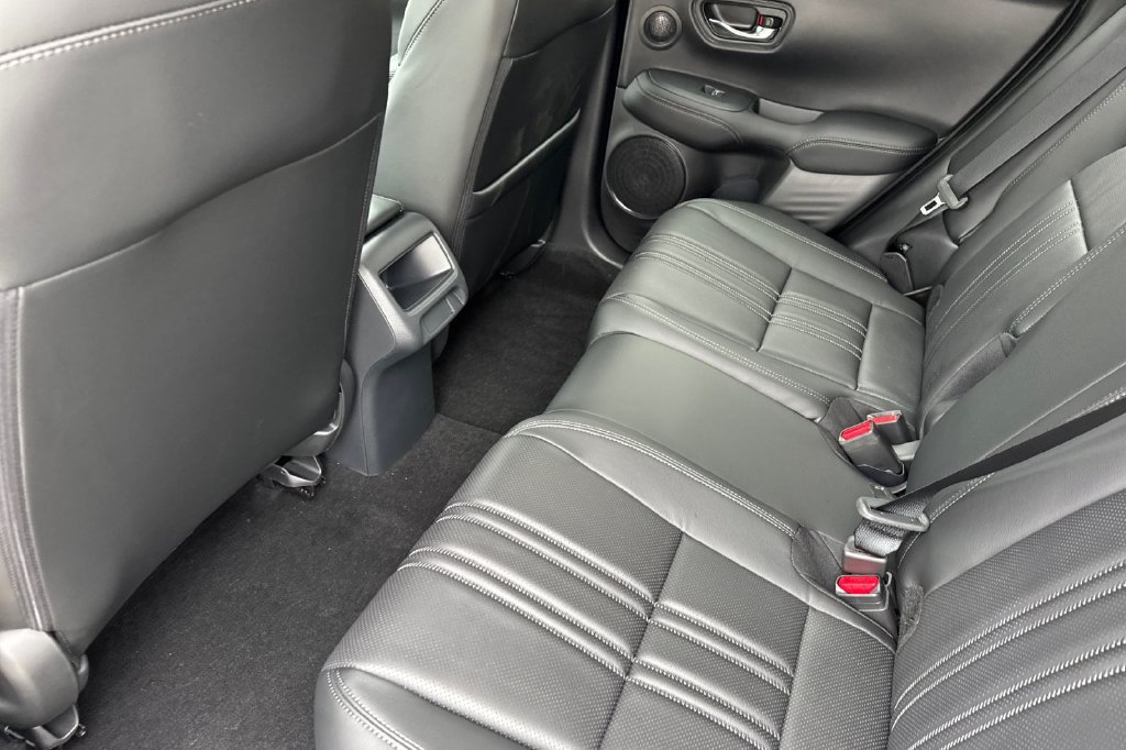 New 2027 Honda HR-V EX-L image 5