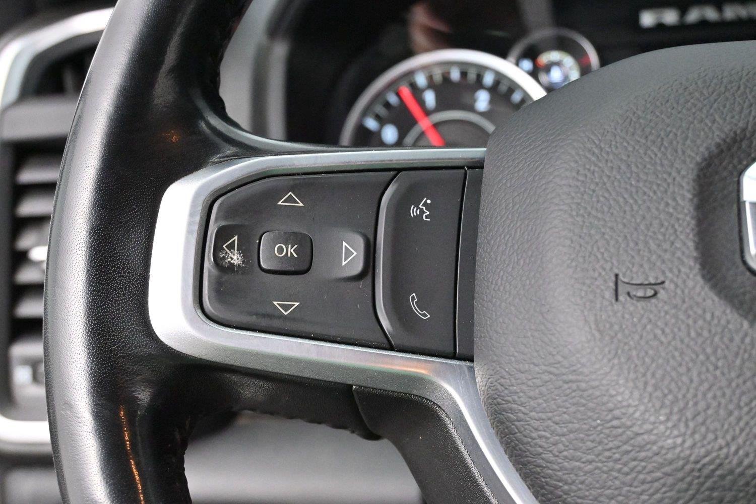 Used 2024 RAM 3500 Big Horn AWD/4WD image 16