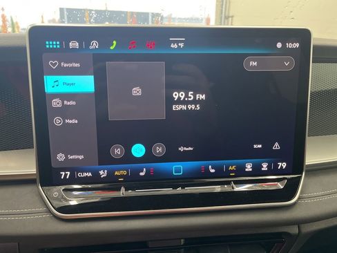 New 2026 Volkswagen Tiguan SE R-Line AWD/4WD image 23