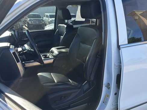 Used 2018 Chevrolet Silverado 1500 LTZ w/ Sport Package AWD/4WD image 11
