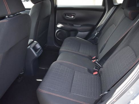 Used 2025 Honda HR-V Sport image 17