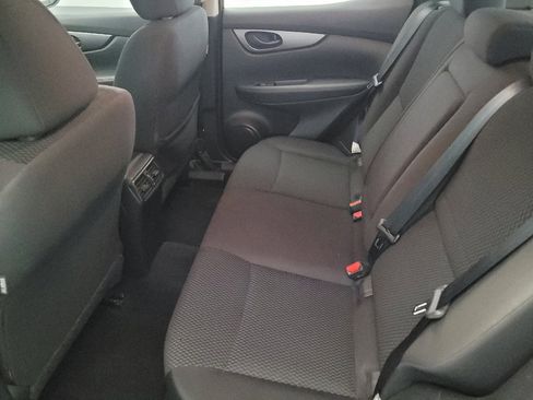 Used 2019 Nissan Rogue Sport S w/ Appearance Package image 18