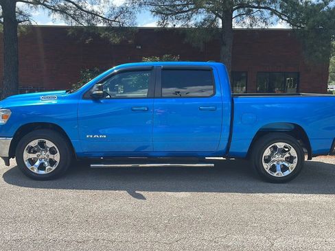 Used 2021 RAM 1500 Big Horn AWD/4WD image 2