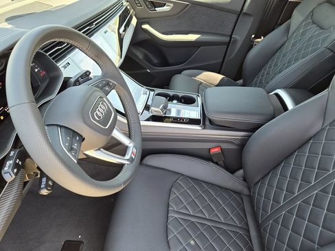 New 2026 Audi SQ8 Prestige AWD/4WD image 16