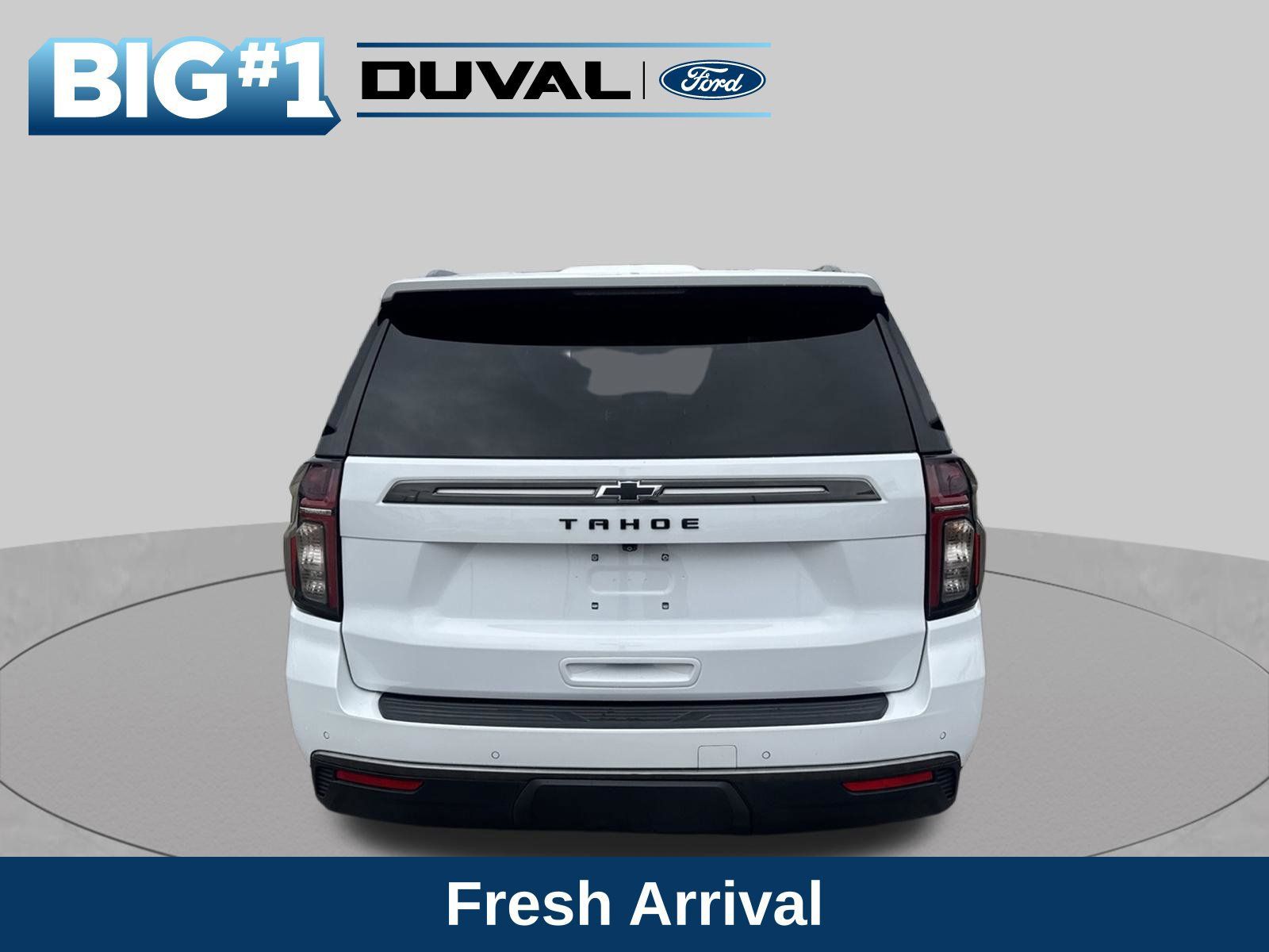 Used 2022 Chevrolet Tahoe Z71 w/ Luxury Package AWD/4WD image 4