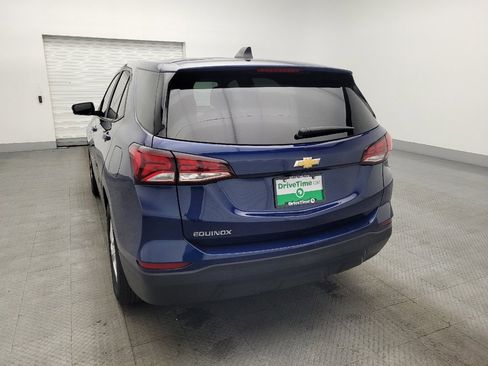 Used 2023 Chevrolet Equinox LS w/ LS Convenience Package FWD image 6