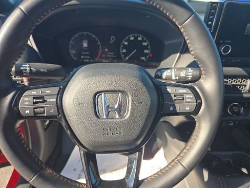 Certified 2025 Honda HR-V Sport image 17