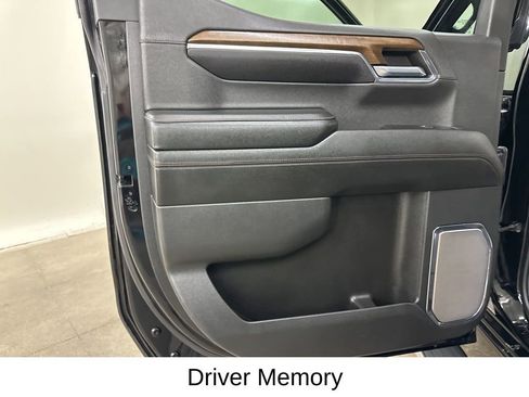 Certified 2024 Chevrolet Silverado 1500 High Country image 28