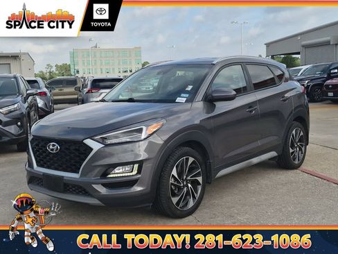 Used 2020 Hyundai Tucson Sport FWD image 1