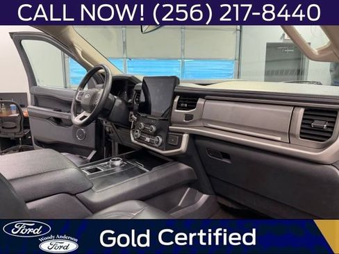 Used 2022 Ford Expedition XLT RWD image 28