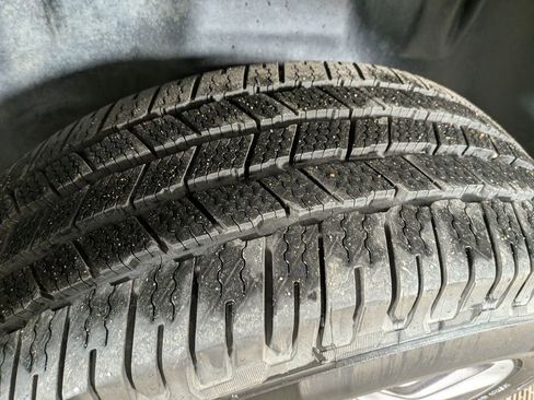 Used 2019 RAM 1500 Laramie w/ Sport Appearance Package image 13