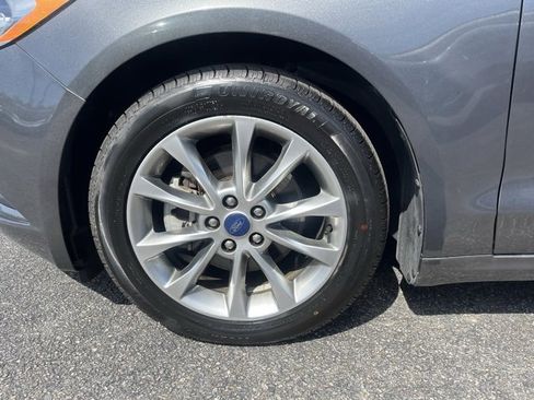 Used 2017 Ford Fusion S image 26