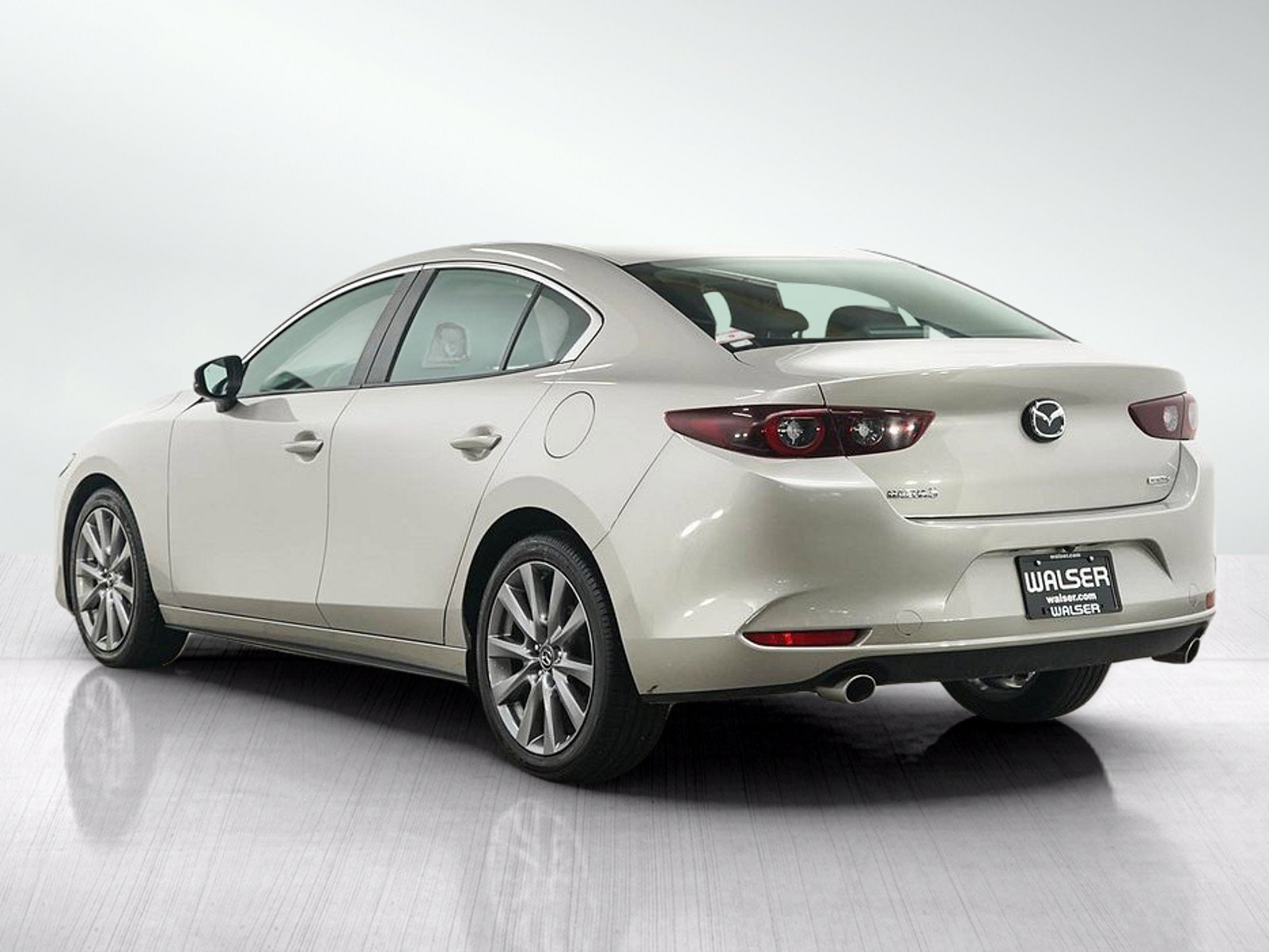 Used 2024 MAZDA MAZDA3 s FWD image 3