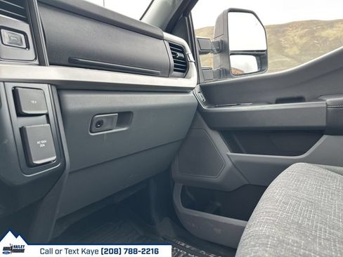 New 2025 Ford F350 XLT AWD/4WD image 12