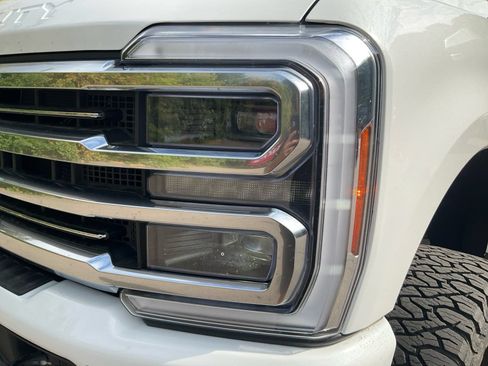Used 2024 Ford F350 Limited w/ FX4 Off-Road Package AWD/4WD image 30