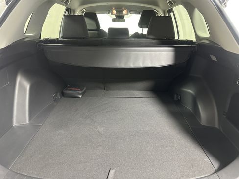 Used 2021 Toyota RAV4 XLE image 22