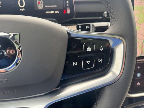 New 2026 Volvo EX90 Ultra AWD/4WD image 15