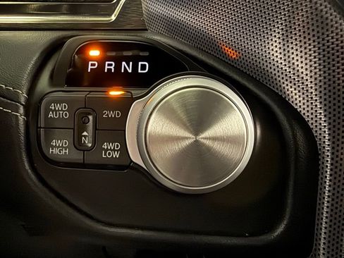 Used 2019 RAM 1500 Limited image 32