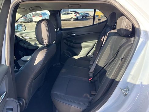 Used 2025 Buick Encore GX Preferred image 23