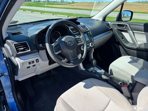 Used 2016 Subaru Forester 2.5i w/ Alloy Wheel Package image 12