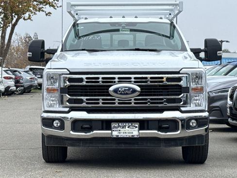 New 2025 Ford F350 XL w/ XL Chrome Package image 9