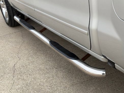 Used 2017 Chevrolet Silverado 1500 LT w/ Texas Edition image 12