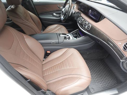Used 2019 Mercedes-Benz S 560 4MATIC Sedan image 16
