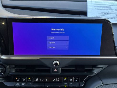 Certified 2025 Toyota Crown XLE image 20