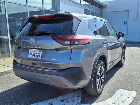 Used 2023 Nissan Rogue SV FWD image 22