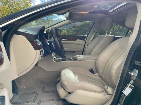 Used 2015 Mercedes-Benz CLS 400 image 9