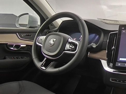 New 2026 Volvo XC90 B5 Core AWD/4WD image 37